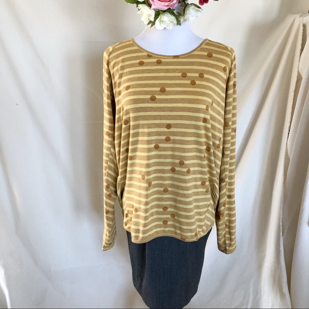 Lilith Paris Long Sleeve Blouson Tee!